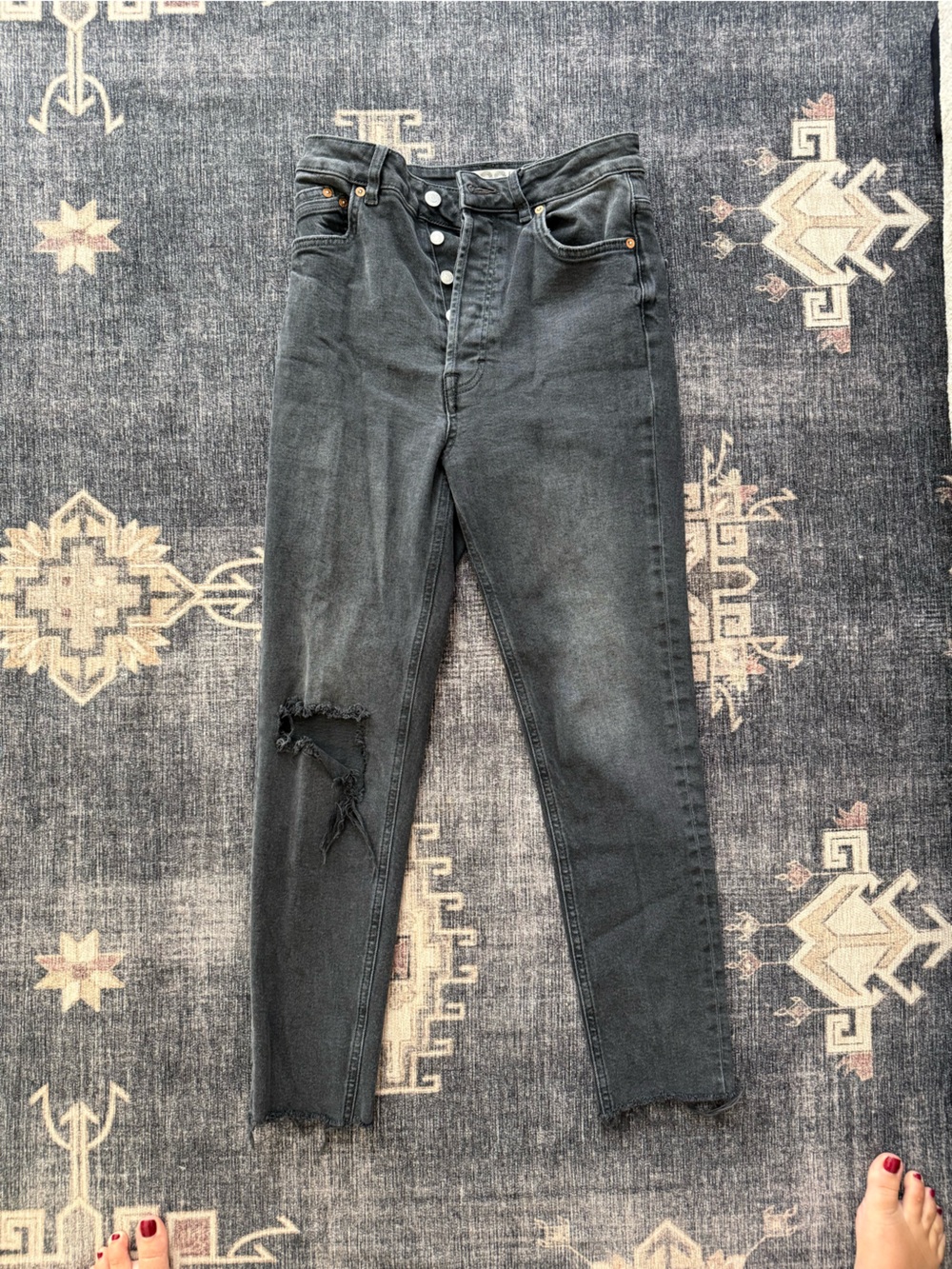 Free People Black High-Rise Skinny Jeans with Distressed Knee